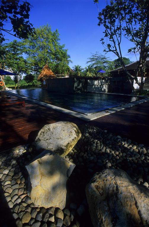 Nusantara Diving Centre Resort & Spa Manado Exterior foto